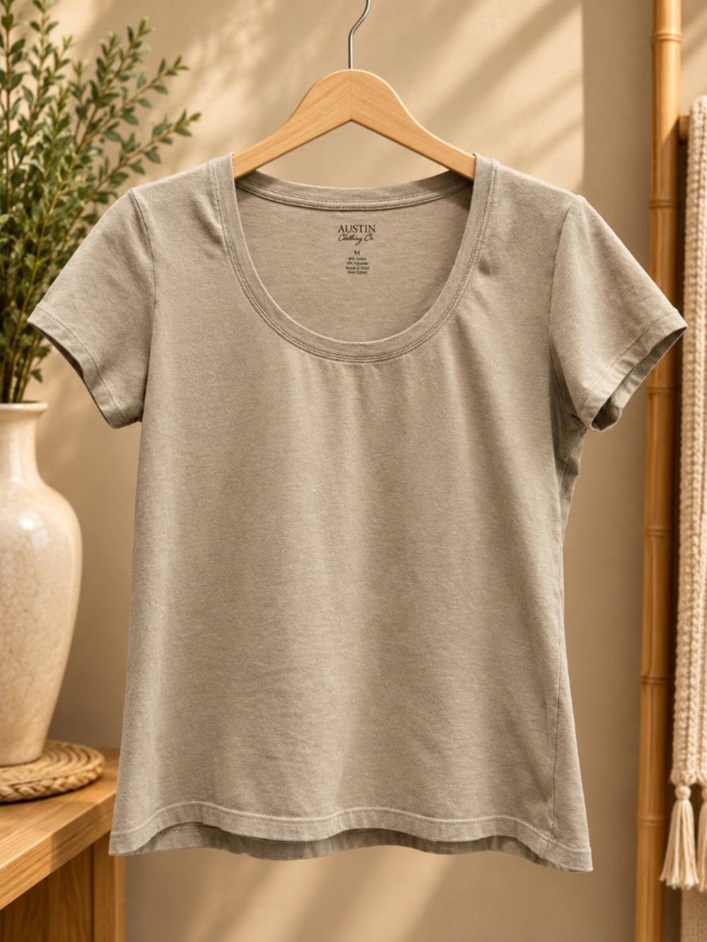 Austin Clothing Co Beige Taupe Scoop Neck Short Sleeve Tee Size M